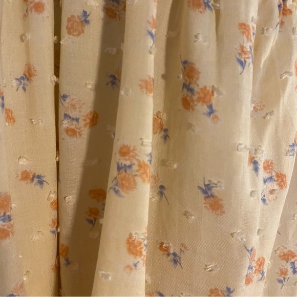 Butter yellow backless sundress - Picture 5 of 6